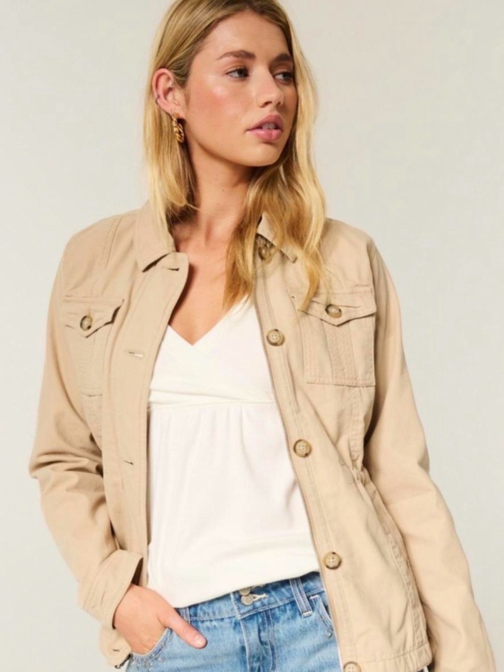 Hollister Women’s Utility Jacket in Beige